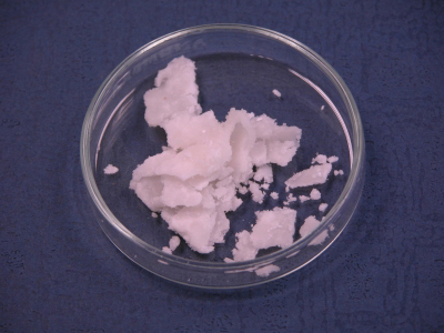 image: The product – 1,6-hexanedioic acid