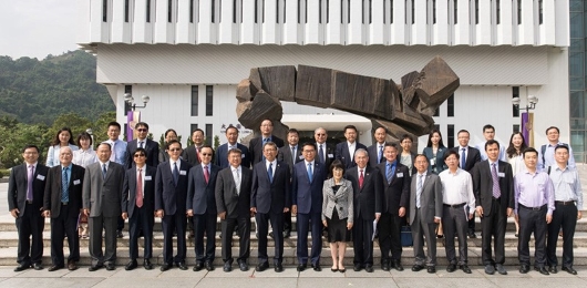 Group photo of CUHK and CAS representatives