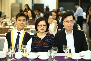 Morningside students and families at dinner