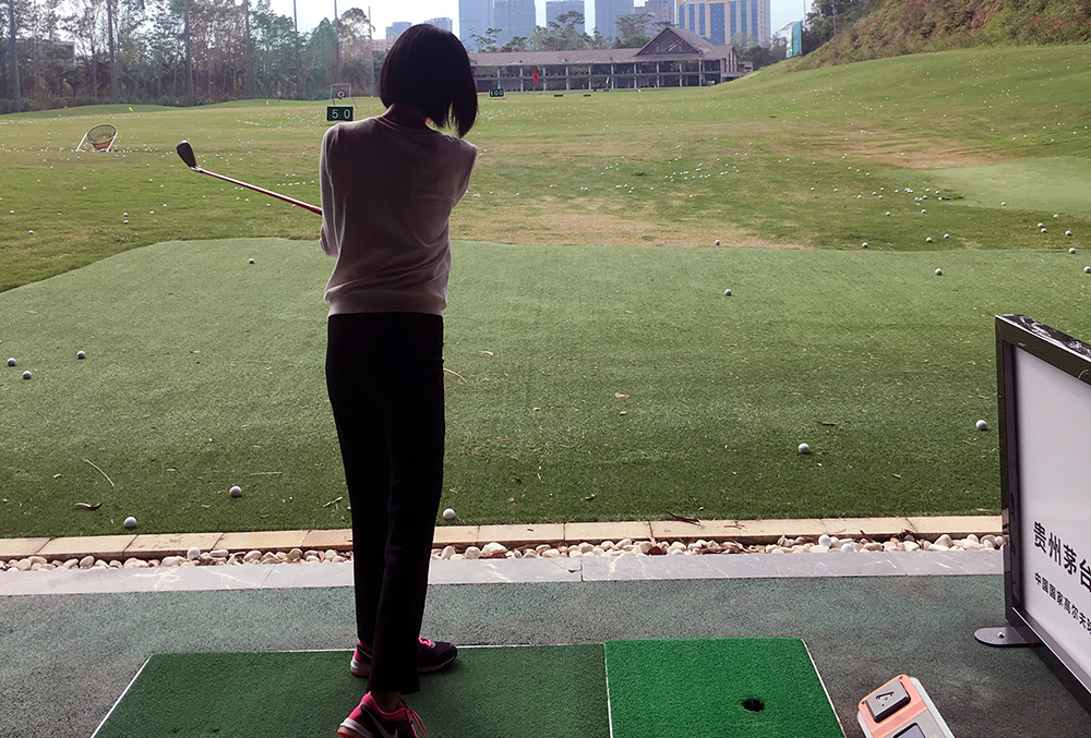 One-day Exchange Programme with Golf Practice 