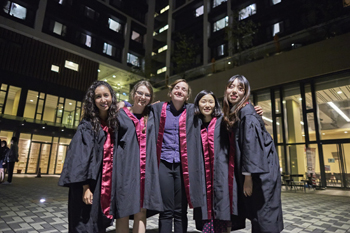 International Students 2016 17 0 R