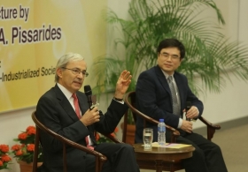 Prof. Sir Christopher A. Pissarides on ‘The New Normal in China: Lessons from Europe in the Transition to a Post-Industrialized Society’ (Highlight Version)