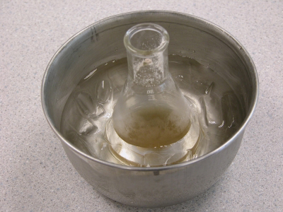 image: Naphthalen-2-ol dissolved in aqueous sodium hydroxide solution