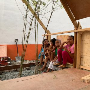 Playhouse in rural Manila by Francesco Rossini and his students