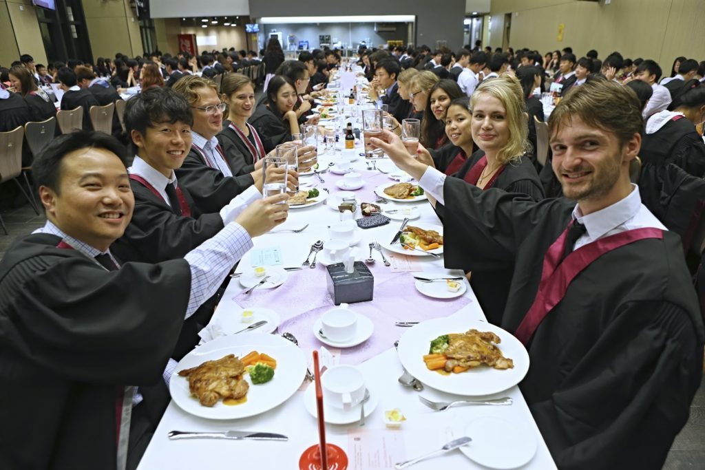 “The Banquet of Thousand People” is a not-to-be-missed event. (ISO, CUHK)