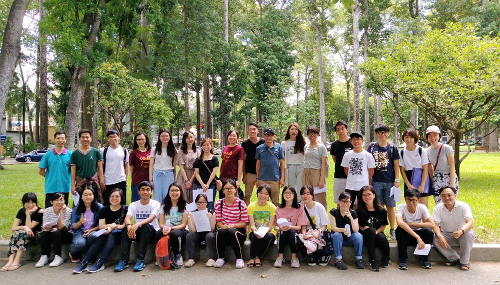 Religious Culture Exploration and Service Trip to Vietnam 