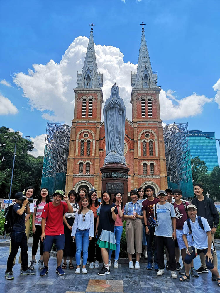 Religious Culture Exploration and Service Trip to Vietnam 