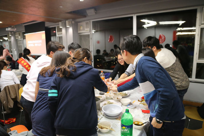 崇基學院內地生聯會「難忘今逍」新春餃子宴