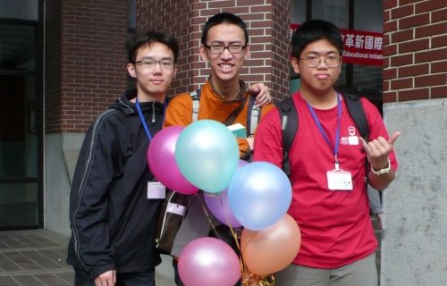 Computer Science Students Entered the World Finals of the ACM Computer Programming Contest 2008