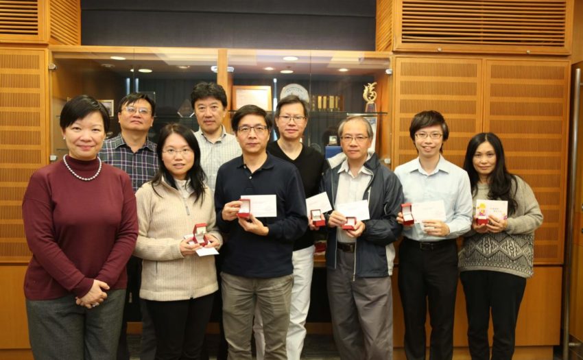 Presentation of 15-year Long Service Award Souvenirs