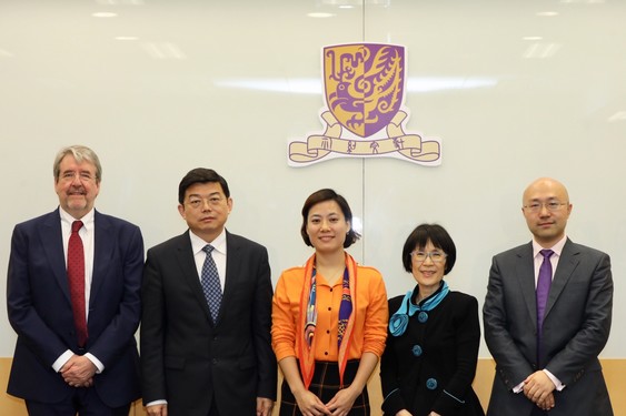 (from left) Prof. Christopher Gane, Dean of the Faculty of Law, CUHK, Prof. Wang Zhenmin, Professor of Law of Tsinghua University; and Director of Legal Affairs Department of the Liaison Office of the Central People’s Government in the HKSAR, Ms. Monica Zhan, Prof. Fanny Cheung, and Prof. Xi Chao take a group photo after the donation ceremony.<br />
<br />
