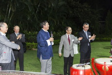 Alumni_Mid-Autumn_Festival_Fundraising_Garden_Party_071.jpg