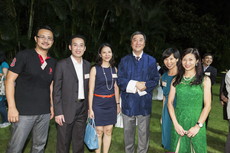 Alumni_Mid-Autumn_Festival_Fundraising_Garden_Party_079.jpg
