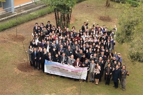 Tree Planting Ceremony Held at New Asia College to Celebrate 20th Anniversary of CUHK Department of Japanese Studies