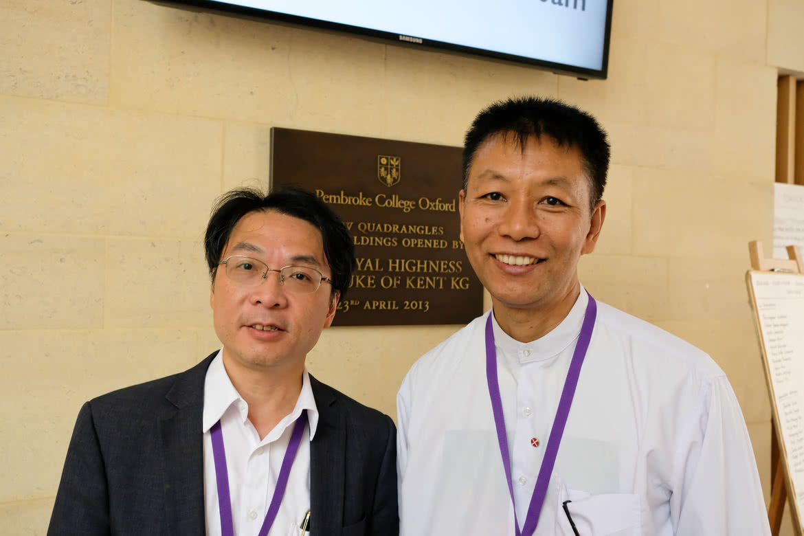 2018年8月，Khin参加了由The Oxford Institute of Methodist Theological Studies举辧的会议，期间与恩师叶菁华教授重聚。