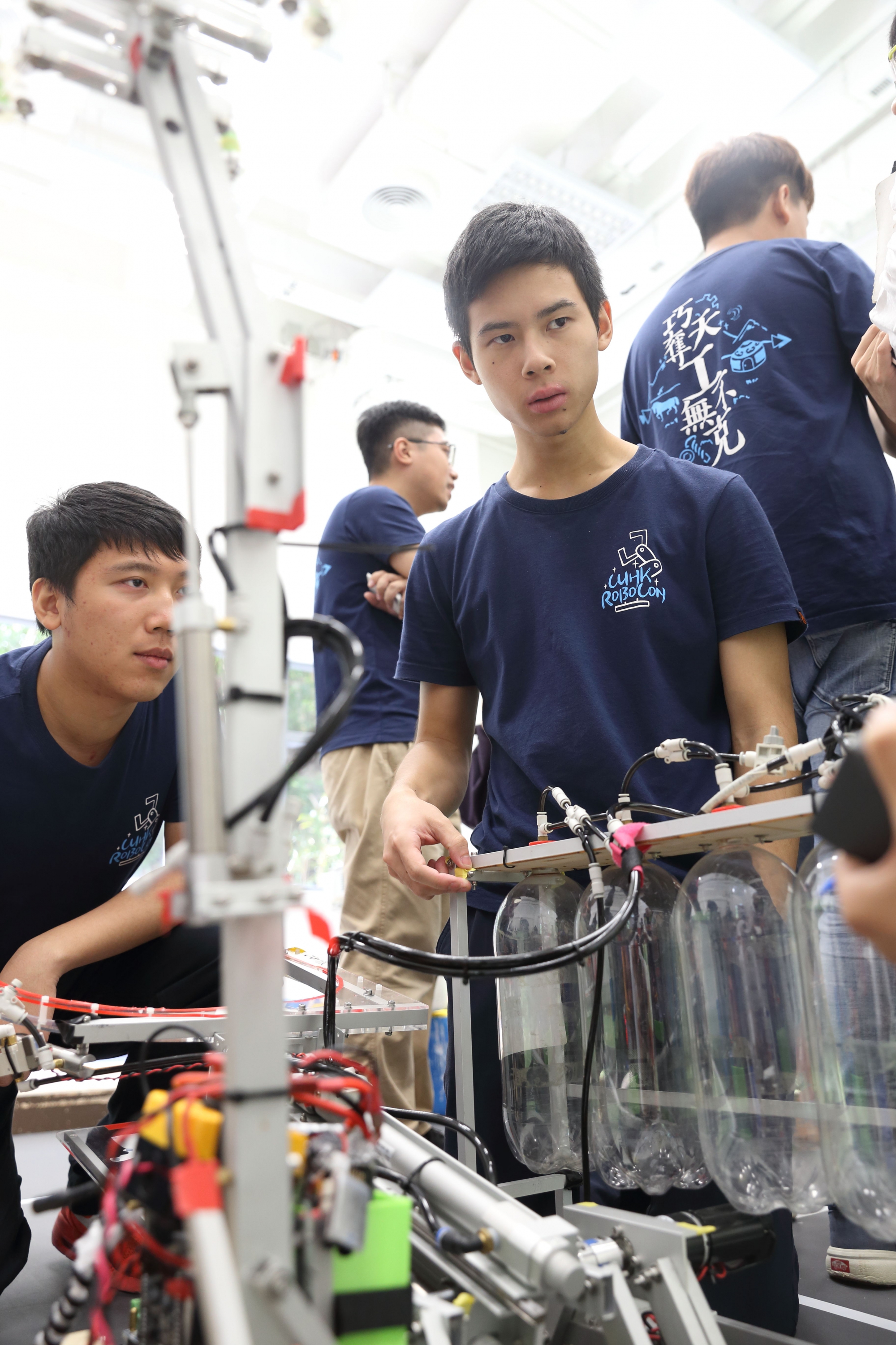 The Robocon Team conducts upgrade and trial work to prepare for the Asia-Pacific Robocon finale.