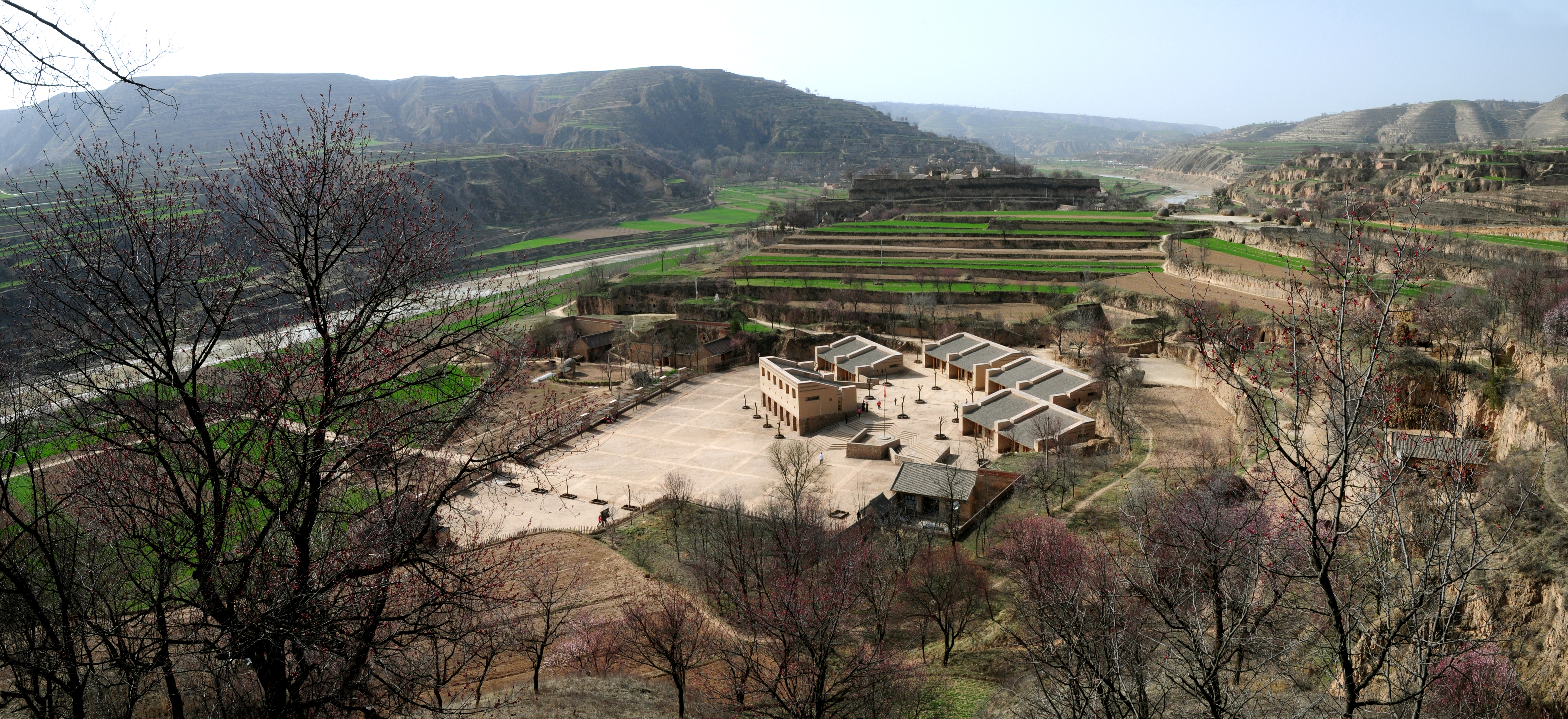 毛寺生態實驗小學校園全景