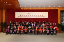 Group photos of the six honorary fellows, Council Chairman Dr. Norman Leung (7th right, front row), Vice-Chancellor Prof. Joseph Sung (7th left, front row), Provost Prof. Benjamin Wah (3rd right, front row), and Pro-Vice-Chancellors Prof. Fanny Cheung, Prof. Fok Tai-fai (1st-2nd right, front row), Prof. Poon Wai-yin, Prof. Michael Hui (2nd-3rd left, front row) and Vice-President Mr. Eric Ng (1st left, front row).