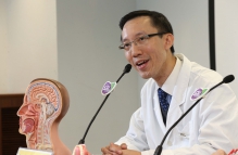 Dr. Eddy LAM, Honorary Clinical Assistant Professor, Department of Otorhinolaryngology, Head and Neck Surgery, says that HPV-positive throat cancer patients can be treated by newer forms of operation with fewer side effects.