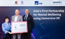 Professor Fanny Cheung, Pro-Vice-Chancellor / Vice-President of CUHK (left), Gordon Watson, Chief Executive Officer of AXA Asia (middle) and Barnaby Perks, Chief Executive Officer of Oxford VR (right) sign the contract today to start Asia’s first partnership for mental wellbeing using immersive VR