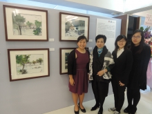 Prof Ng Yuet-lau led a group of College students to sketch at the historical Chinese city of Shaoxing to enhance students' aesthetic sense and painting skills. This photo is taken in front of the students’ paintings.