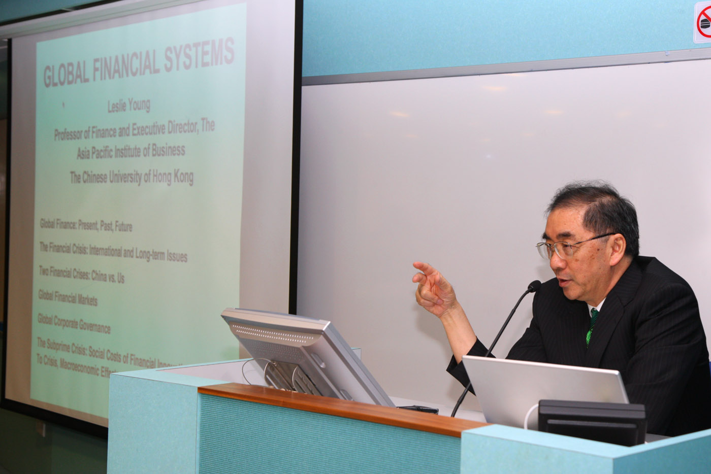 Professor Leslie Young, Professor of Finance and Executive Director of The Asia-Pacific Institute of Business, CUHK