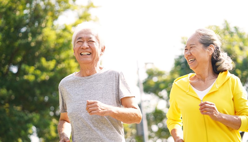 The CUHK IHE publishes a commentary to examine why both women and men in Hong Kong are leading the world in life expectancy.