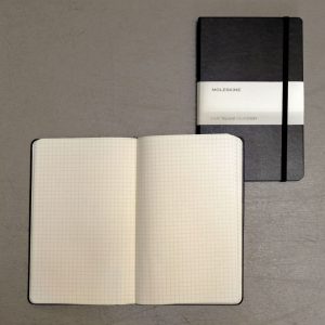 Black cover x Square paper