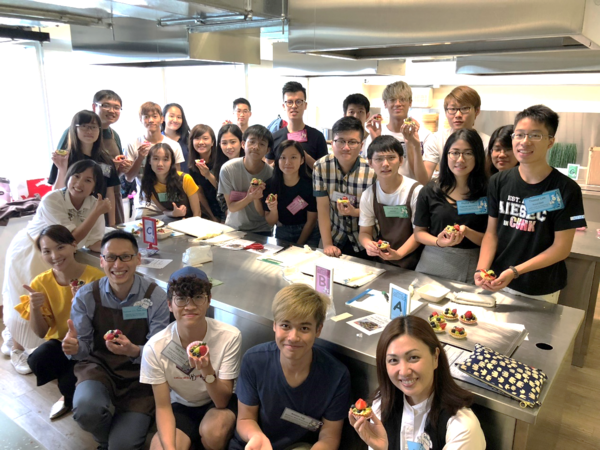 Dessert cooking gathering with student leaders (28-09-2018)