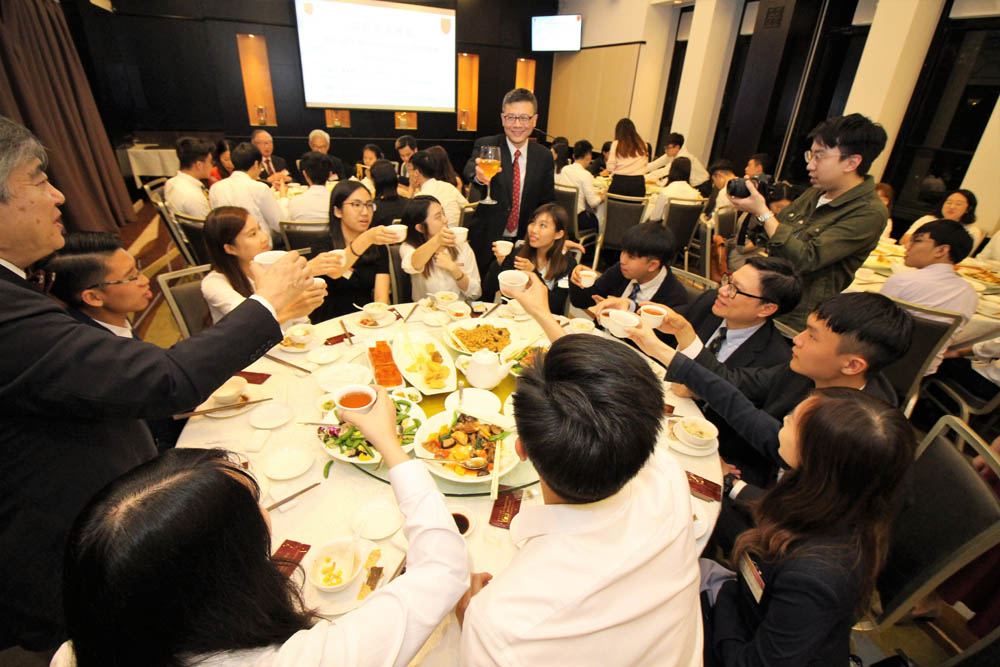 Head’s Roundtable Dinner (2019.04.11) 