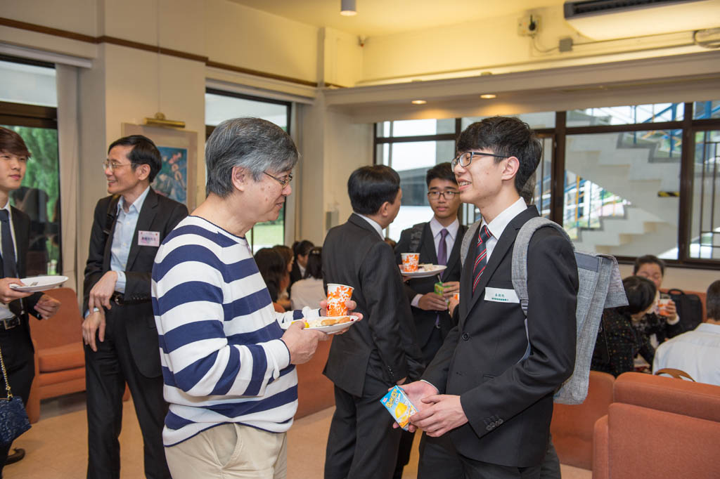 Presentation Ceremony of Chung Chi Alumni Scholarship for Excellence and Chung Chi Scholarship for Excellence