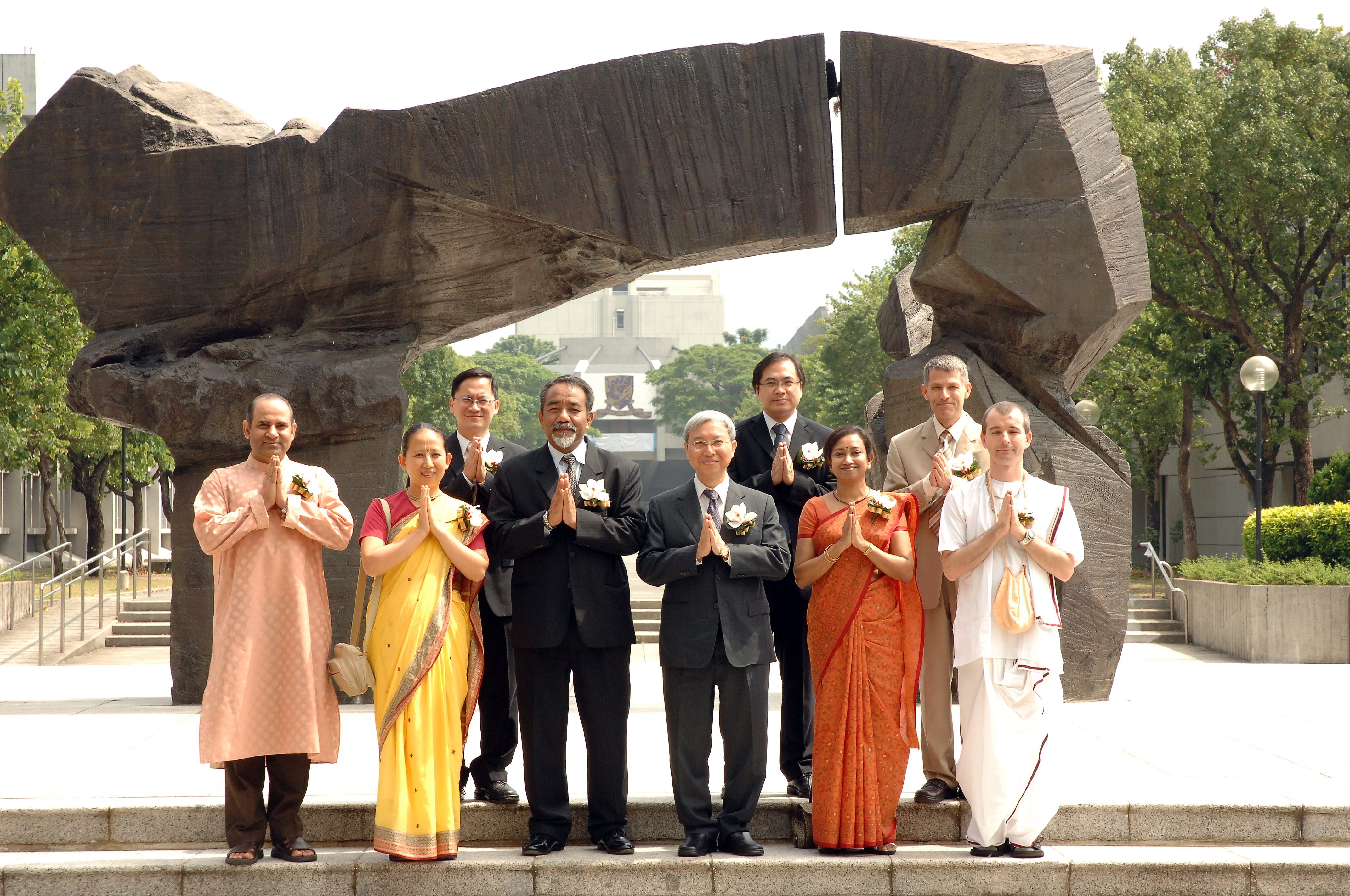 CUHK has newly established a Professorship in Indian Religions and Culture as a further initiative to promoting cultural exchange and cultural pluralism within the community. 
From left: Mr. Bhaktivinod, Ms. Bhavatarini, Prof. Tam Wai-lun, Mr. L. D. Ralte, Prof. Liu Pak-wai, Prof. Lai Pan-chiu, Ms. Sri Radhika, Prof. Kenneth Valpey and Mr. Chandra.