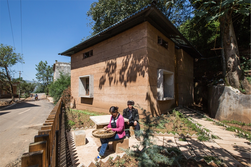 The CUHK team built a prototype house for an aged couple with innovative rammed-earth building system.