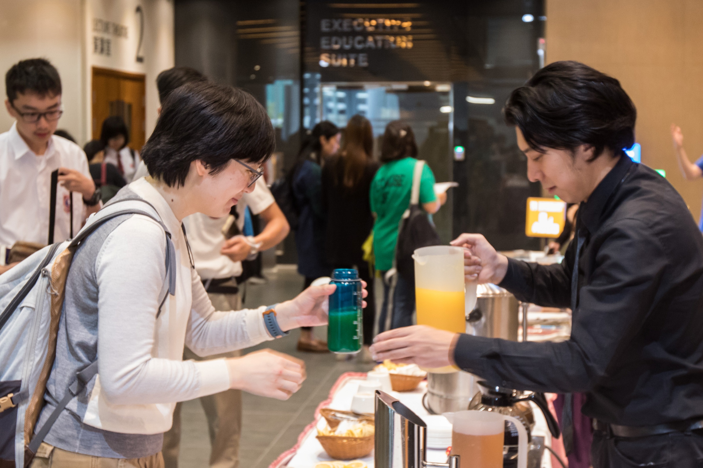 To promote the message of ‘Bring Your Own’, free drinks were distributed to participants who brought their own cups/bottles.