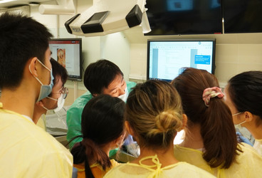 Dr. See with Dissection Lab Class