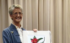 Botanical Artist Sally Bunker Speaks at Communal Dinner