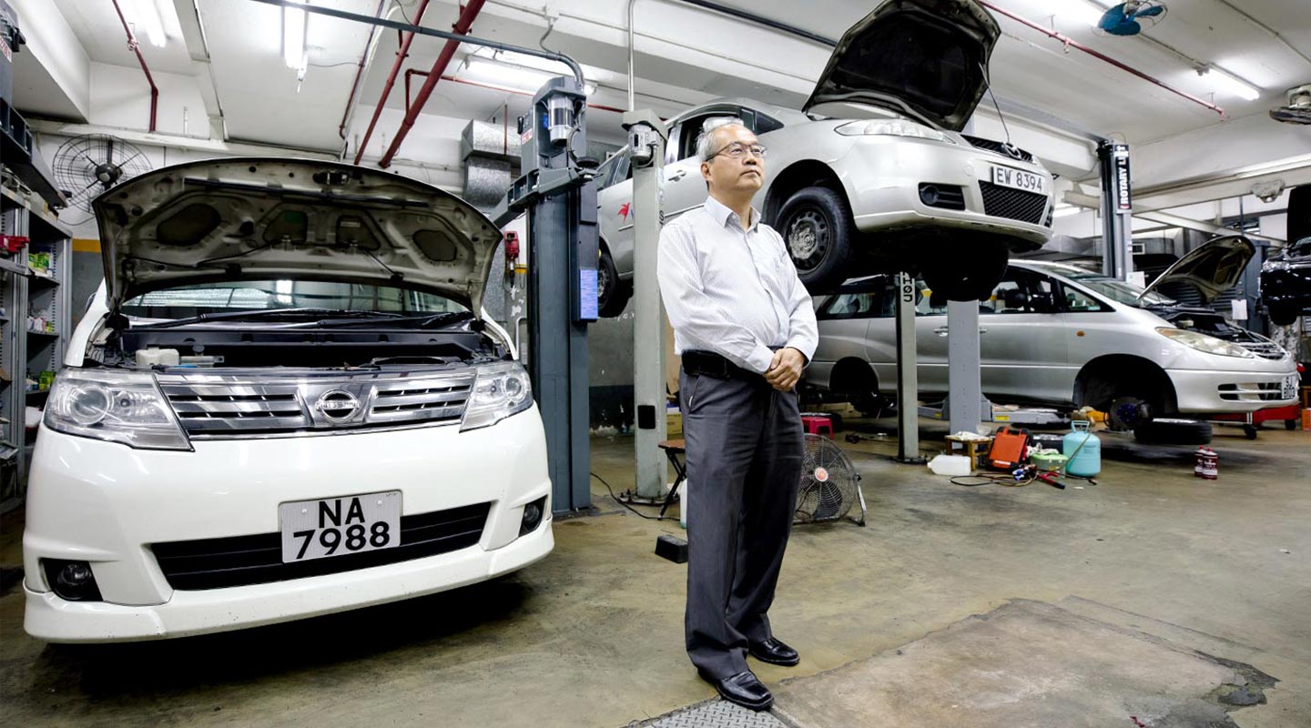 市場學校友魏文富掌管的豐盛車房為邊青提供更生機會