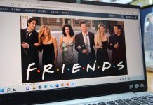 Mainland TV fans: Stop cutting “Friends”!
