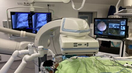 CUHK performs the first hybrid operating room robotic-assisted bronchoscopy procedure outside the US