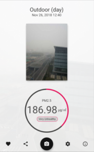 Grounded on physical optics and empowered by deep neural networks, the mobile app developed by Professor Bo HUANG offers real-time monitoring of PM2.5 concentrations.