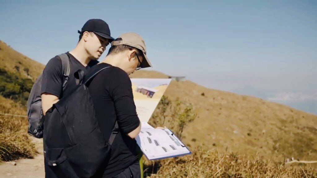 鍾宏亮教授與團隊成員到爛頭營實地考察。