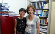 在荷蘭烏特勒支大學進行研究的莊祥君與指導老師Prof. dr. Sonja de Leeuw合照。