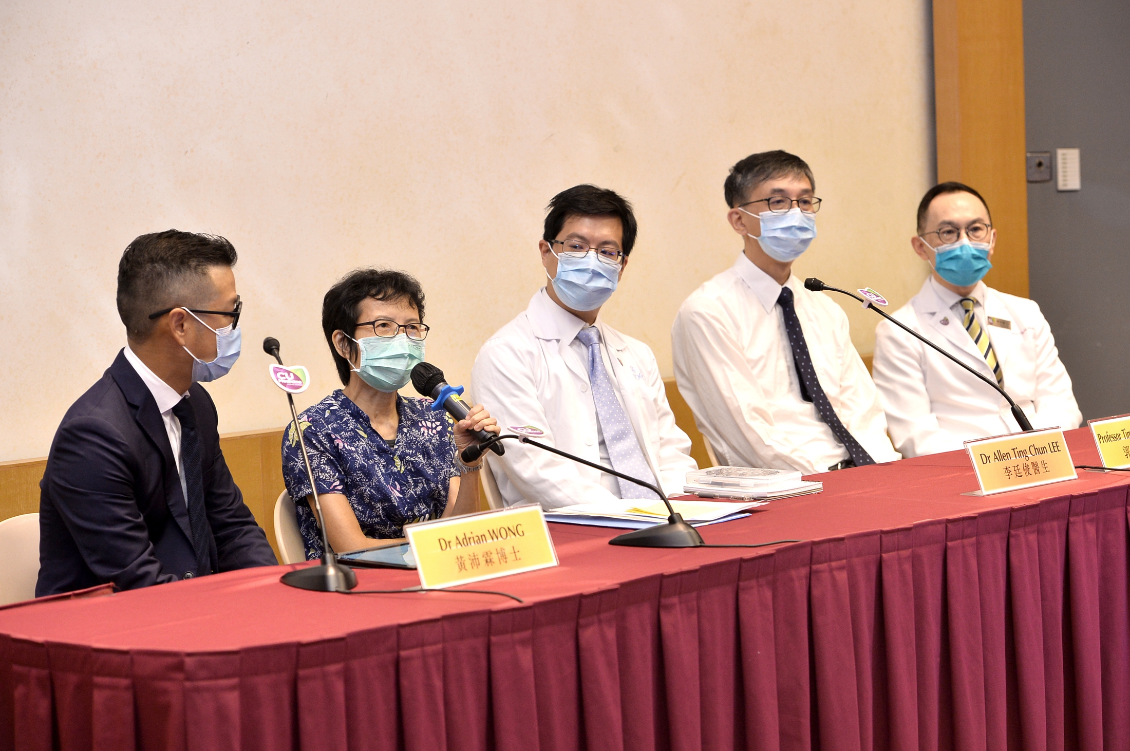 (2nd from left) Ms Ng shares her experiences in taking care of family members with dementia amid COVID-19 pandemic.