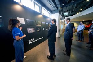 Professor Rocky S Tuan, Vice-Chancellor and President of CUHK (second from left), and Mr Eric S P Ng, Vice-President (Administration) and University Secretary of CUHK (third from left), visit the Decade of Change exhibition at the Jockey Club Museum of Climate Change.