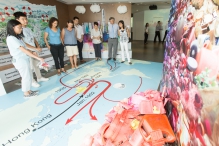 The guests tour around the ‘Rescue the Ocean’ exhibition.