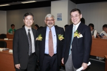 From left: Professor Dennis Fan, Associate Dean of Business Administration, CUHK; Dr. Ashvin Vibhakar, Managing Director, Asia-Pacific Operations, CFA Institute; and Professor T.J. Wong, Dean of Business Administration, CUHK