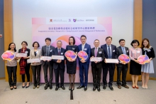 With a generous donation from Ms. Margaret Kam Ling CHEUNG (6th from left), the Faculty of Medicine at CUHK sets up the Margaret K.L. Cheung Research Centre for Management of Parkinsonism on the World Parkinson’s Day (11 April). (2nd  from right) Dr. SHI Lin, Principal Investigator of the Centre;  Dr. ZHANG Jihui, Executive Committee Member of the Centre; Professor WING Yun Kwok, Chairman of the Department of Psychiatry at CUHK Medicine; Professor Vincent MOK, Director of the Centre; Professor Francis CHAN, Dean of CUHK Medicine; Professor CHAN Wai Yee, Pro-Vice-Chancellor/Vice-President of CUHK; Dr. Owen KO, Associate Director of the Centre; and (2nd from left) Dr. Anne CHAN, Executive Committee Member of the Centre.