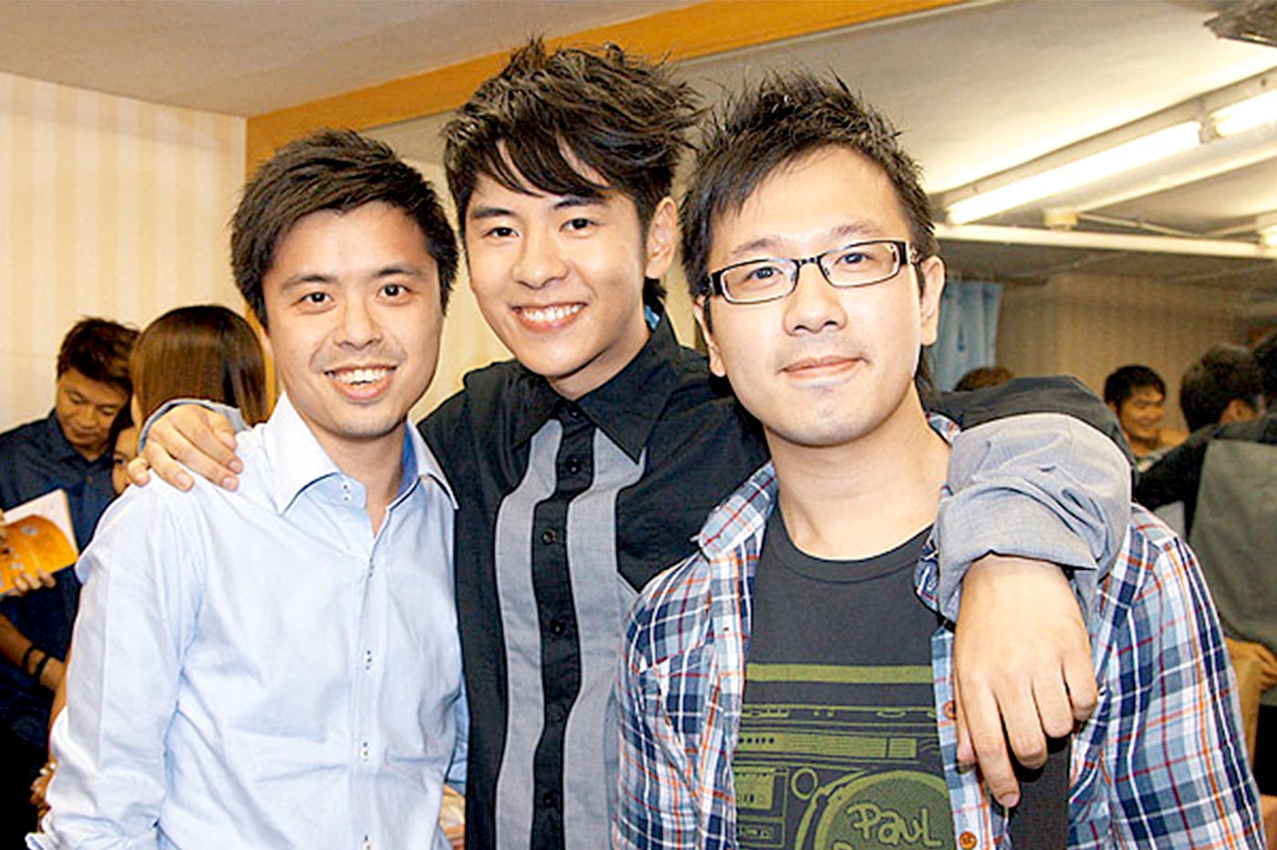 <em>Running away</em>, an Alfred Hui <em>(centre)</em> song to which Kit Wong contributed the lyrics, once topped the pop charts of Commercial Radio FM 903 