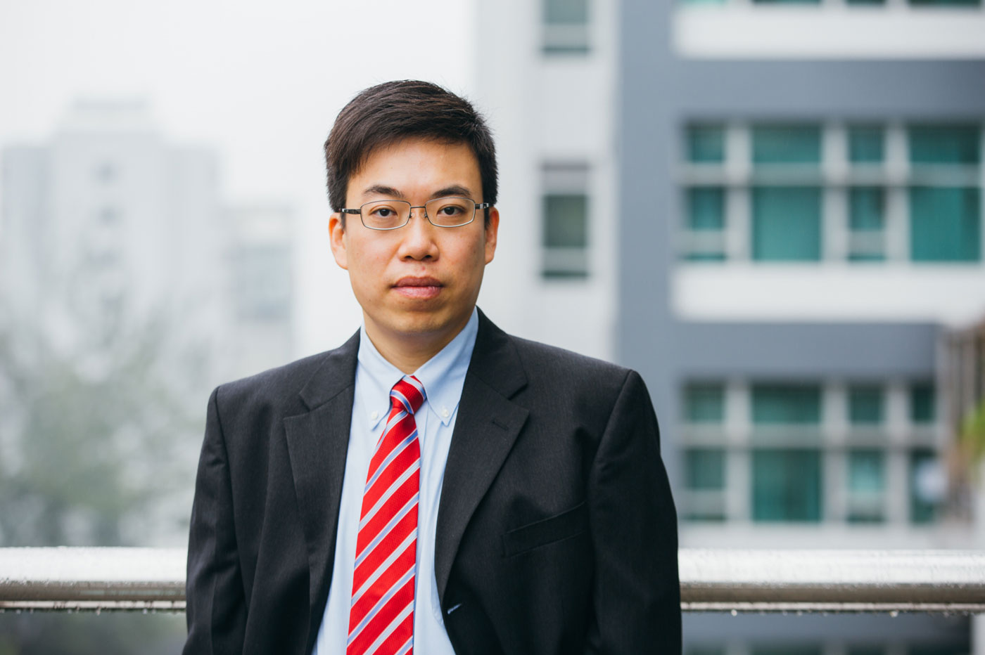 Prof. Huang Jian-wei, Department of Information Engineering