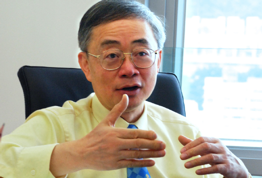 劉雅章教授是香港中文大學AXA 安盛地理與資源管理學教授,也是環境、能源及可持續發展研究所所長